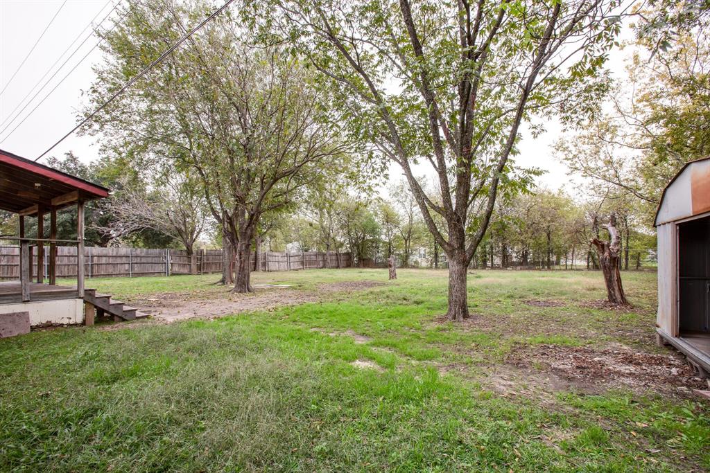 Whispering Oaks Mh Village - Residential