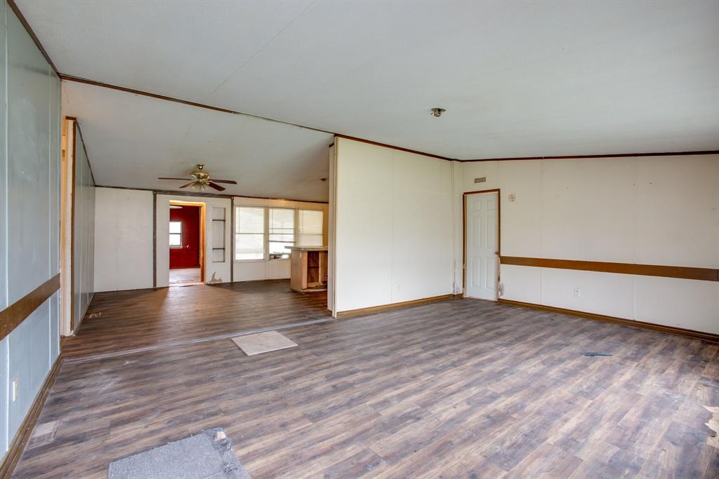 Whispering Oaks Mh Village - Residential