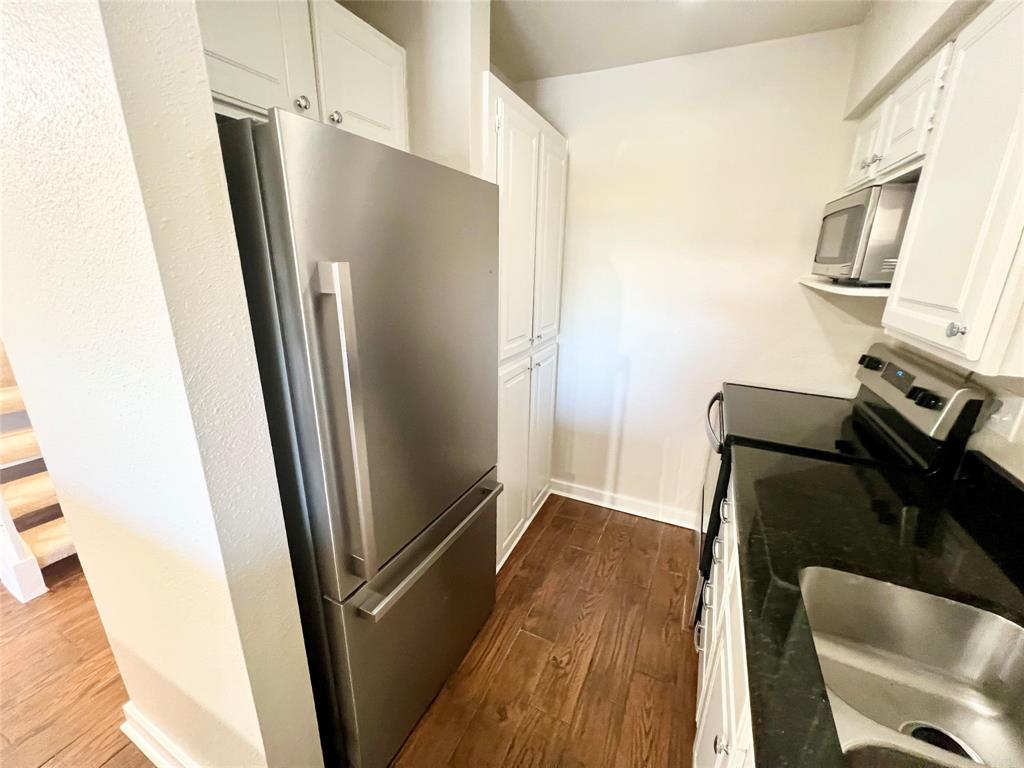 University Crossroads 01 & 02 - Residential Lease