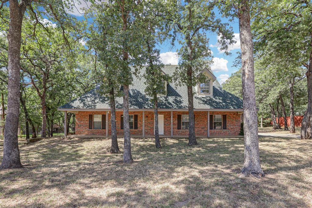 104 W Ash Lane
