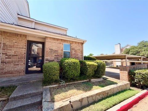 Photo of 3635 Garden Brook Drive #2400, Farmers Branch, TX 75234 (MLS # 21385048)