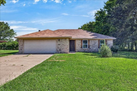 Photo of 371 Vz County Road 3601, Edgewood, TX 75117 (MLS # 21334571)