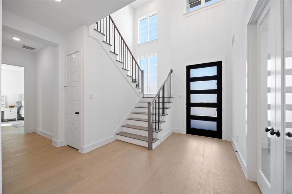 1400 Island Vista Drive