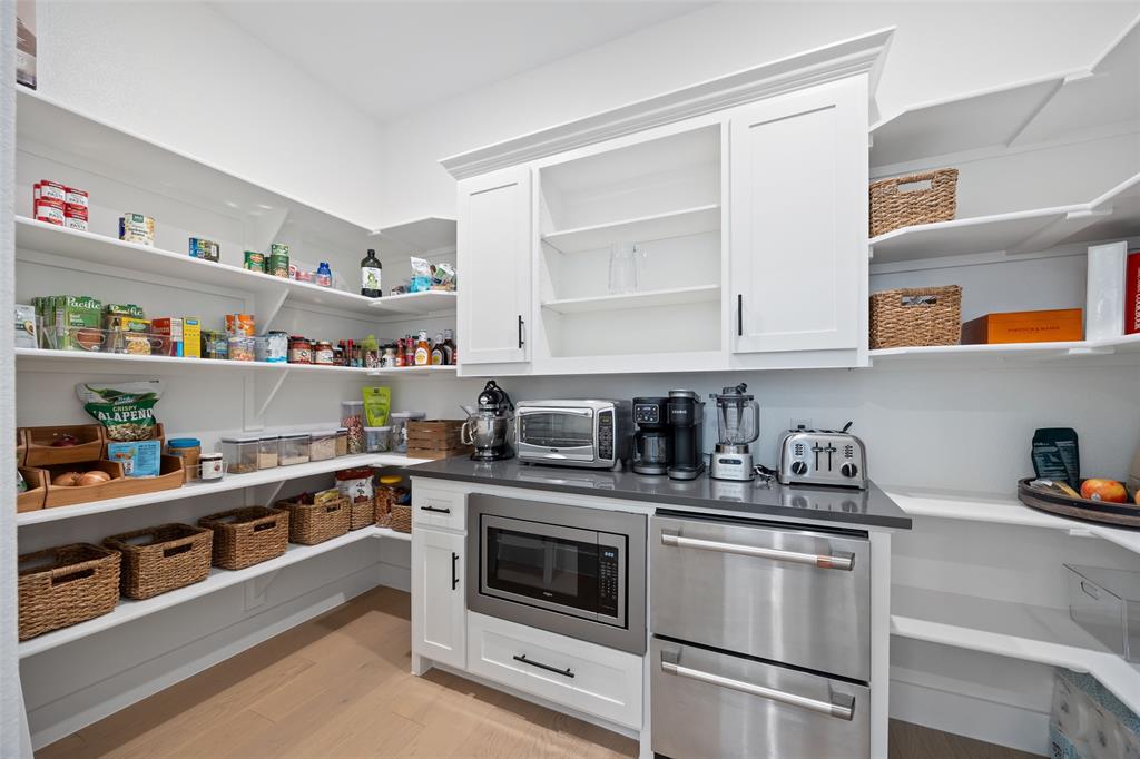 Viridian Village 1k - Residential