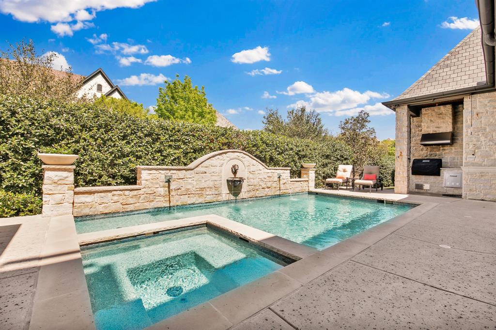 Carillon - Residential