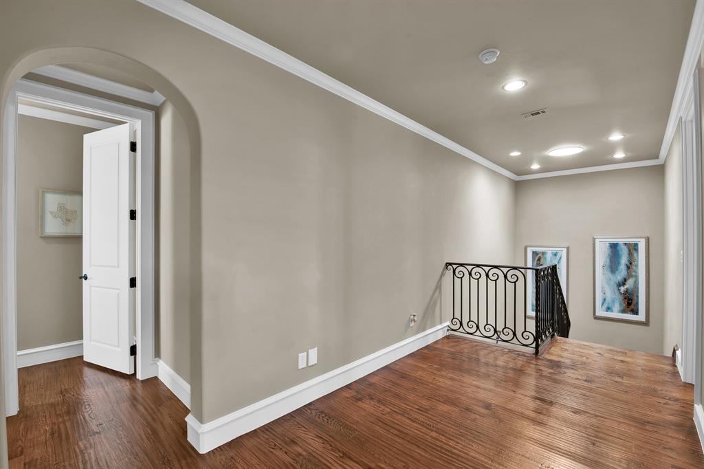 Carillon - Residential