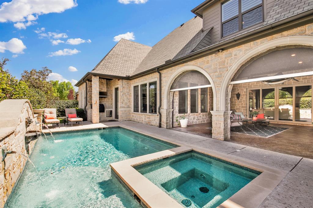 Carillon - Residential