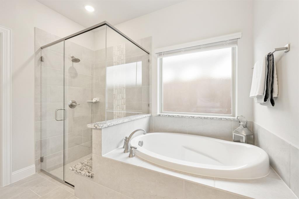 The Lakes at Parks of Aledo - Residential