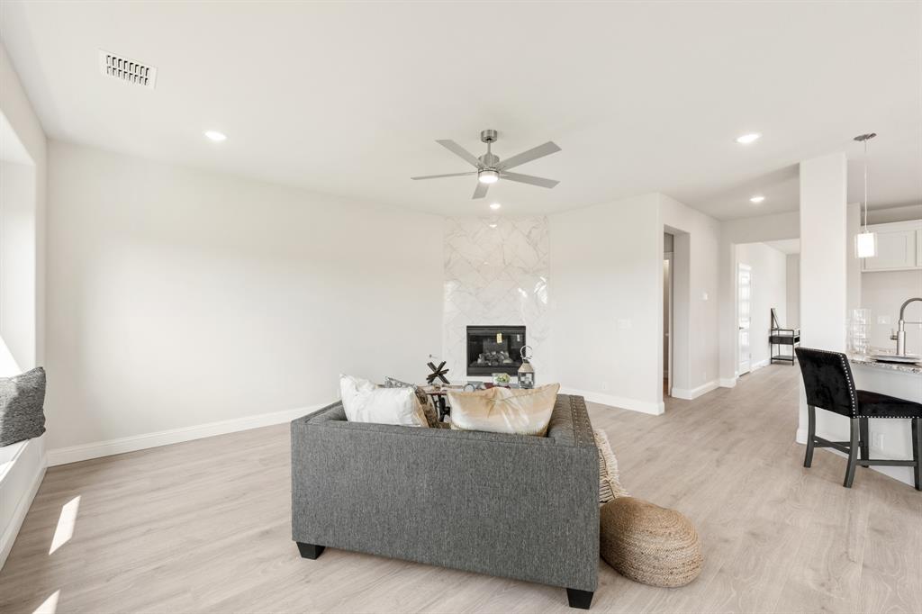 The Lakes at Parks of Aledo - Residential