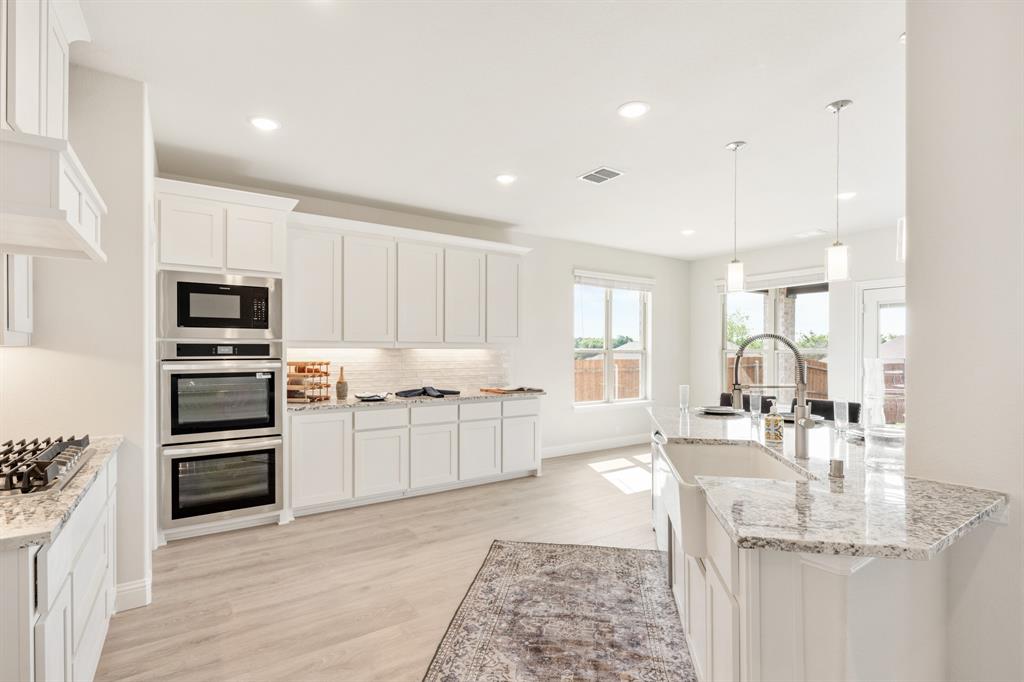 The Lakes at Parks of Aledo - Residential