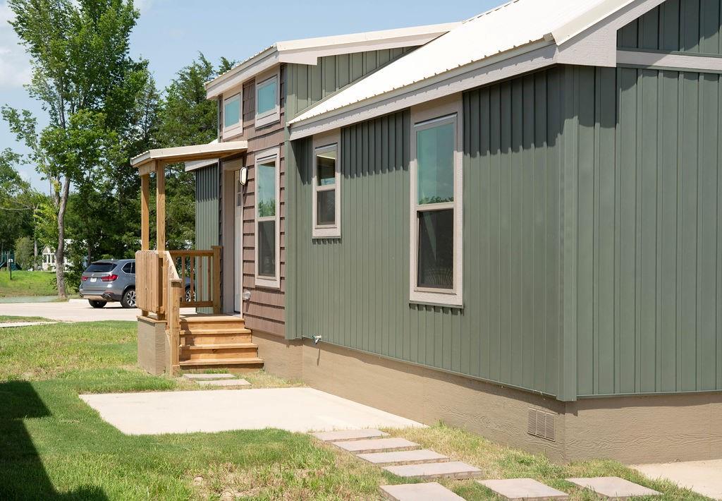 Chuck's RV Resort - Residential