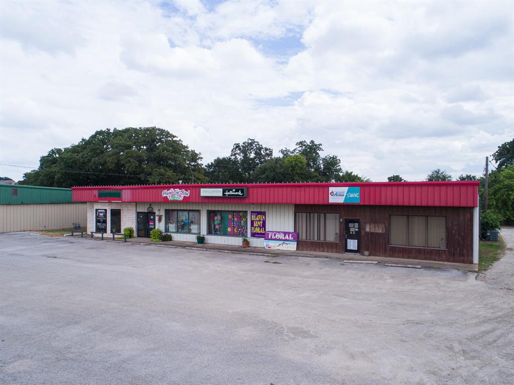 937 E Main Street