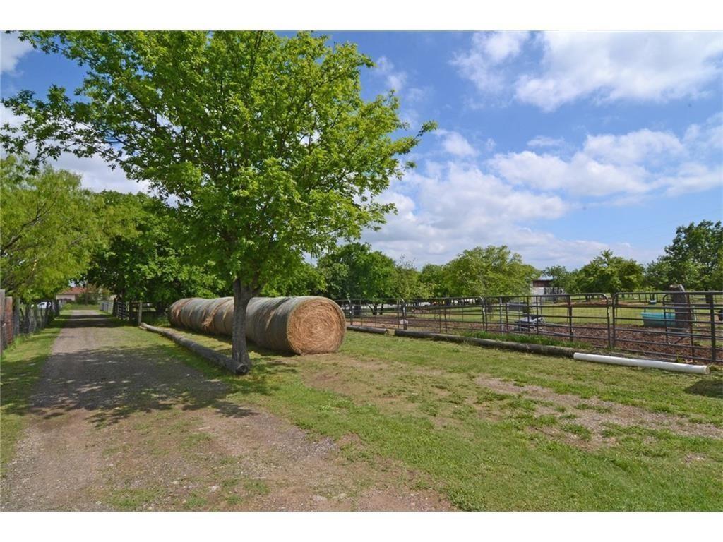 Jo Dickson - Residential Lease