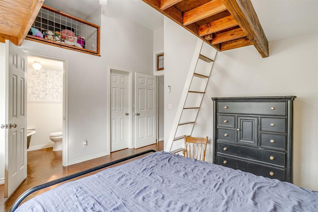 PT M CROTHERS - Residential