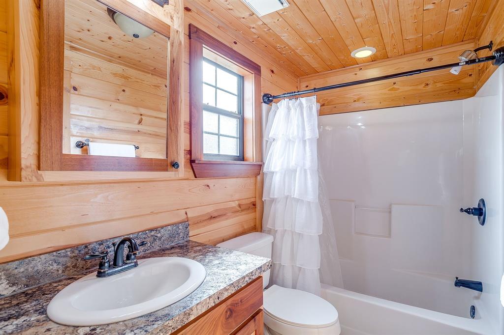 PT M CROTHERS - Residential