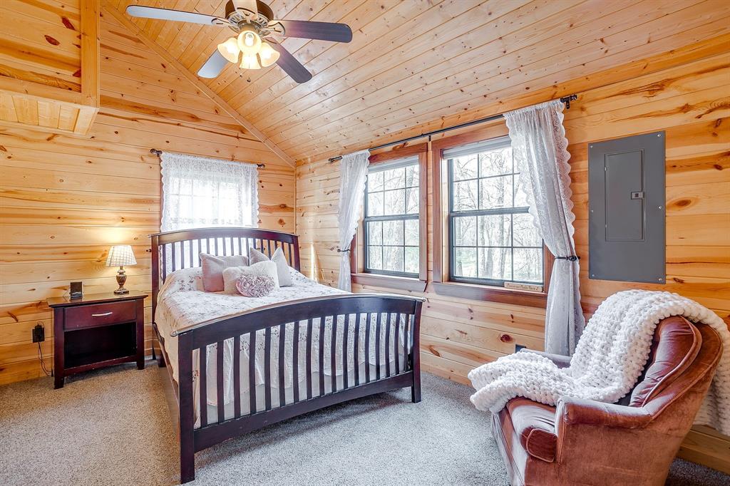 PT M CROTHERS - Residential