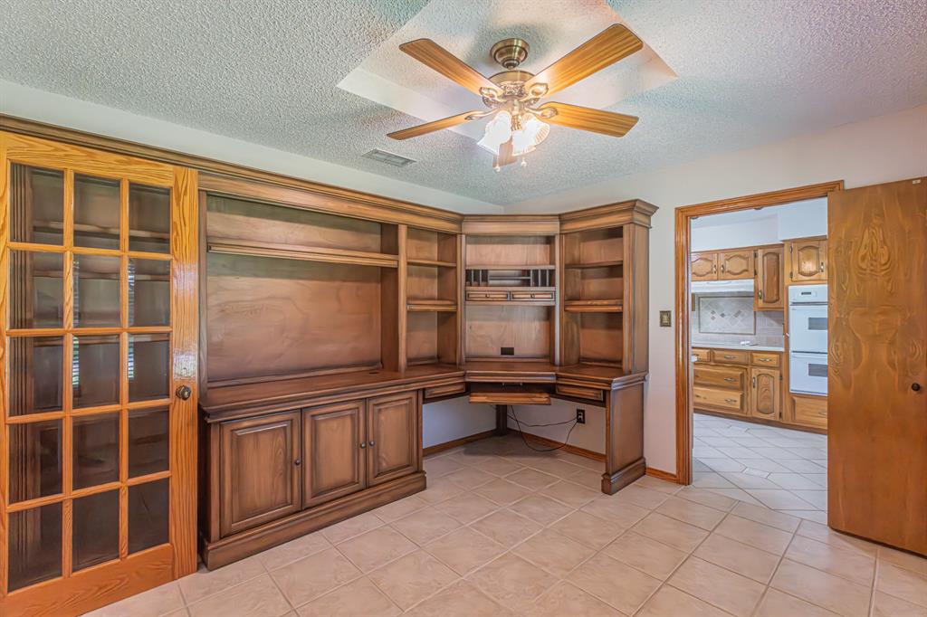 2720 Glen Forest Lane