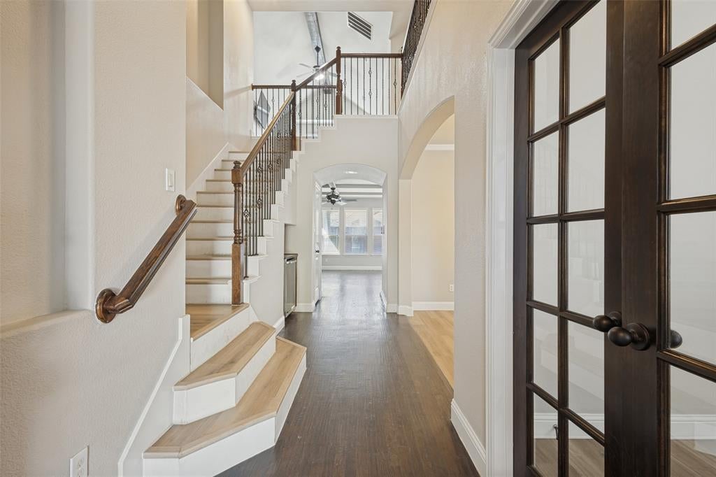 3917 Jeanette Lane