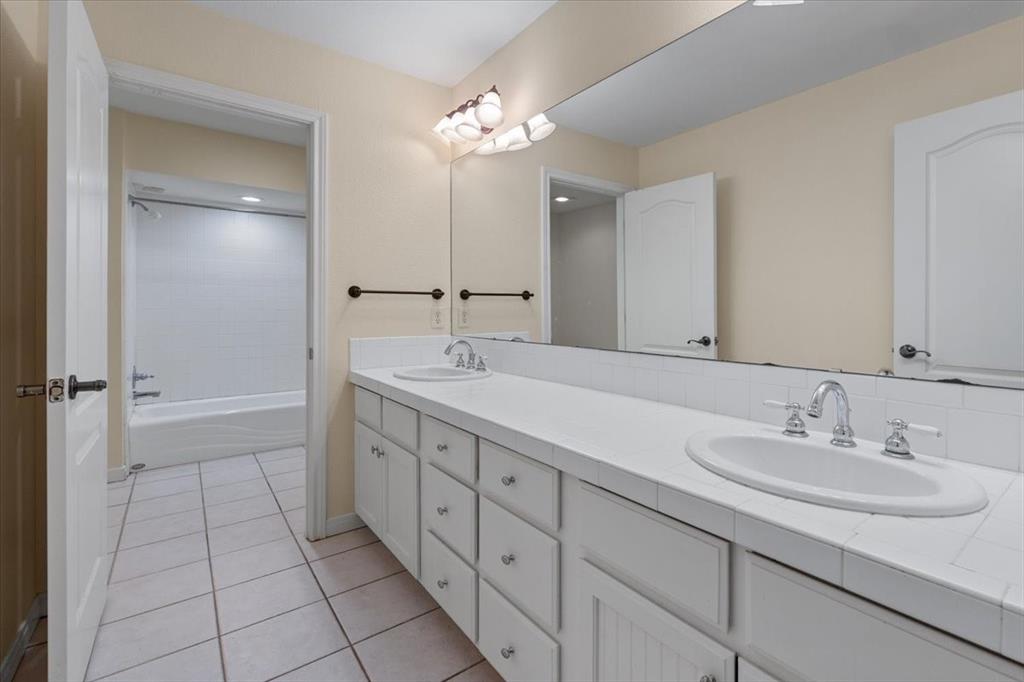 Overton West & Overton Park - Residential