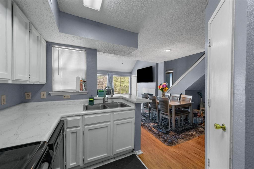 9815 Walnut Street 204