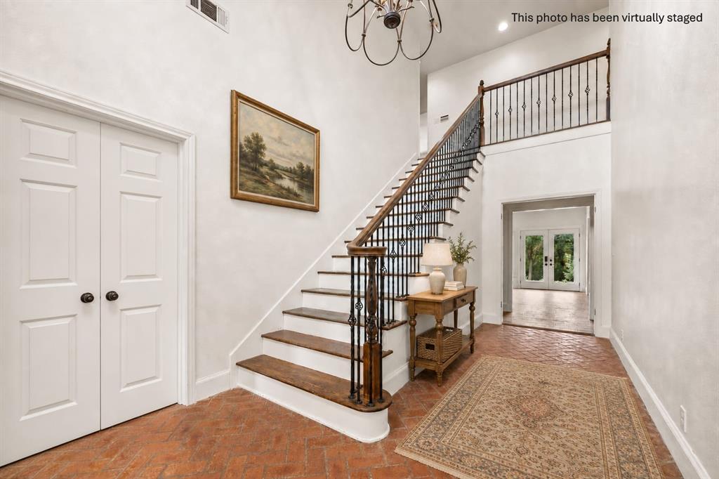 11 Country Ridge Road