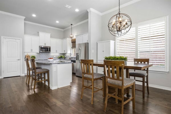 724 LOUISVILLE RD, AUBREY, TX 76227 - Image cbc5073d9cb0e8dcd7669396b2e8b803/4130781762