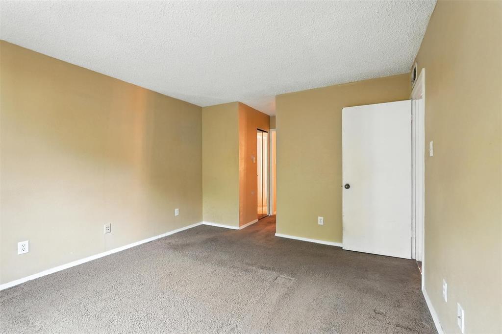 Cambridge Condos Ph 01 03 - Residential