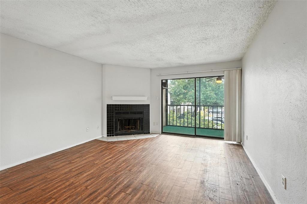 Cambridge Condos Ph 01 03 - Residential