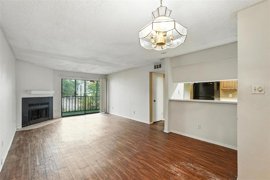 Cambridge Condos Ph 01 03 - Residential