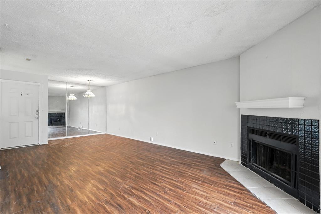 Cambridge Condos Ph 01 03 - Residential