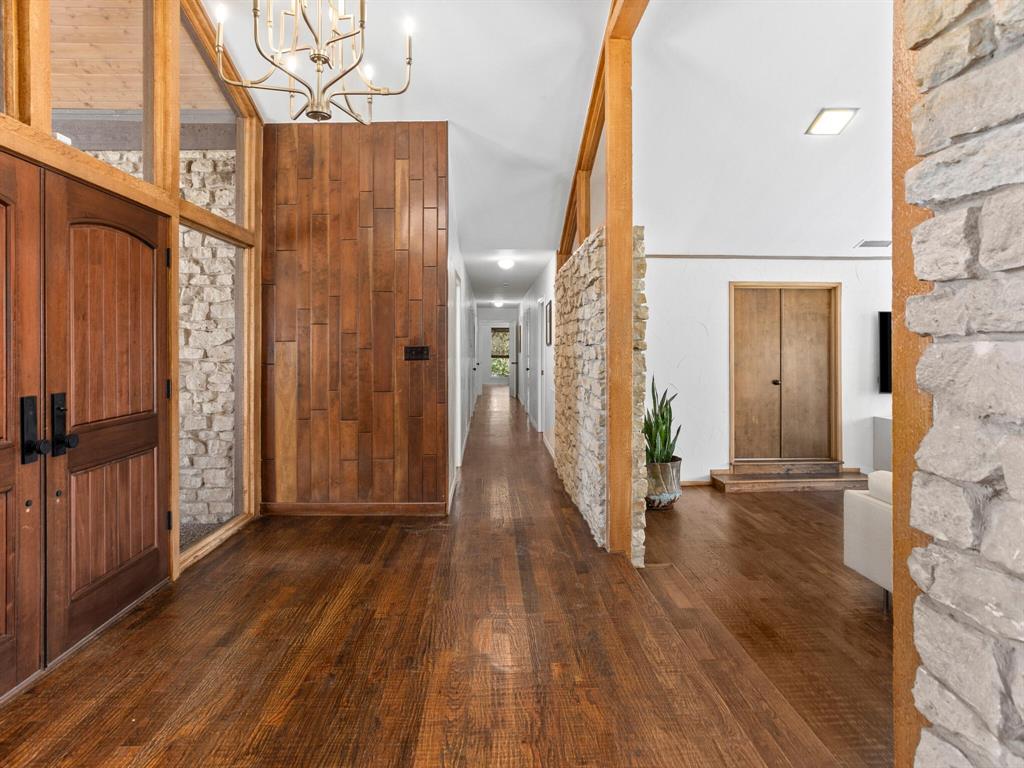 Canyon Lake Estate - Residential