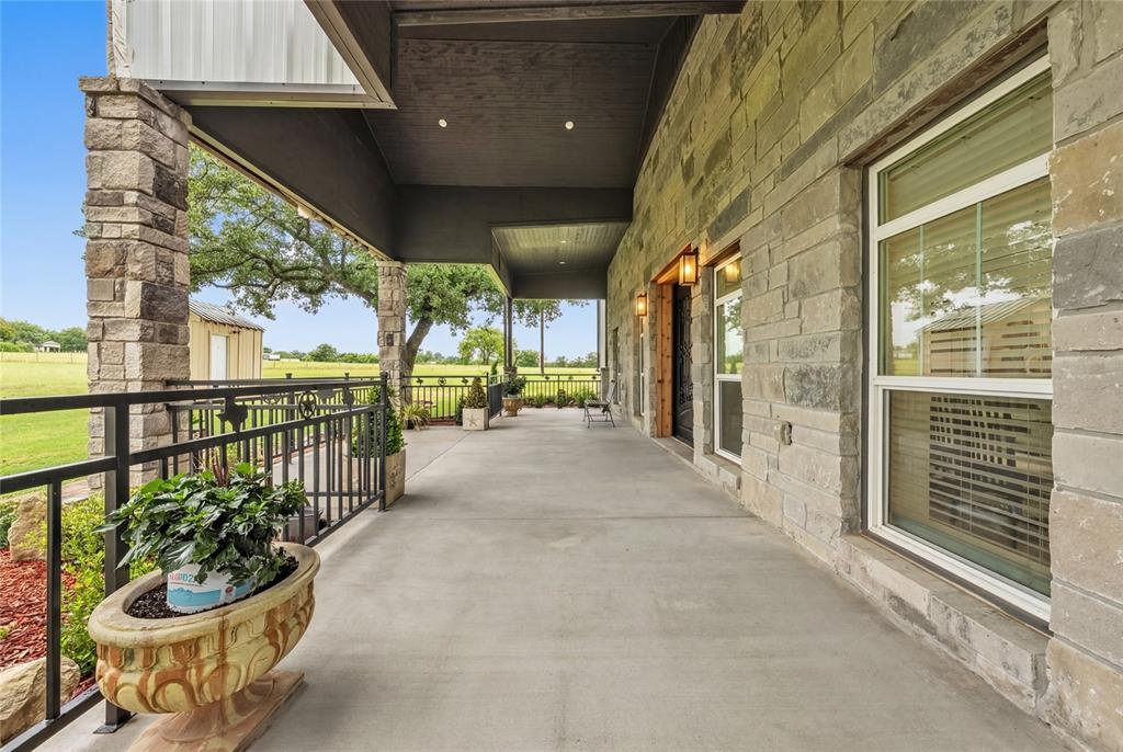 Jr Ranch - Residential