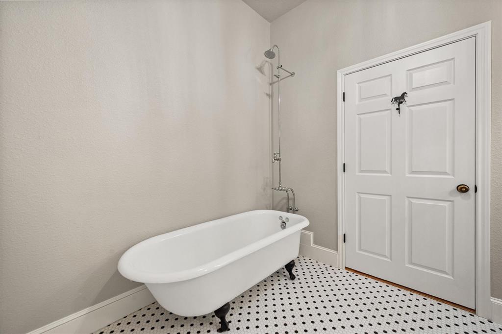 E M Lay - Residential