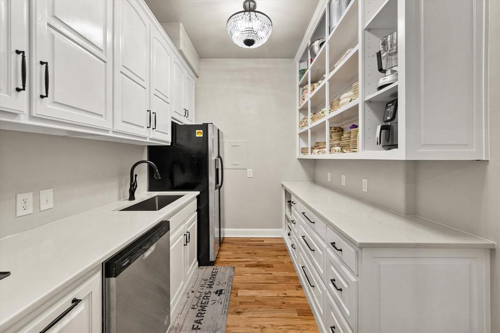 E M Lay - Residential