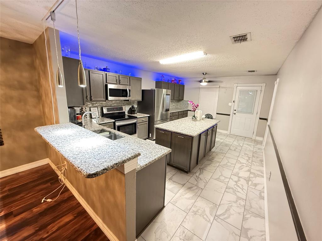 910 Anvil Creek Drive
