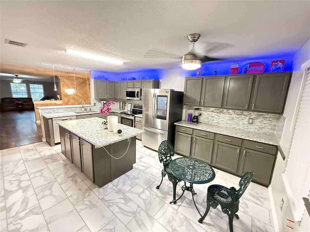 910 Anvil Creek Drive