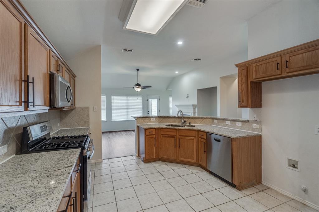 Lost Creek Ranch Ph 1 - Residential Lease