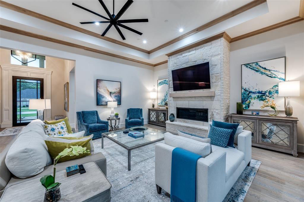 HIDDEN CREEKS POINTE - Residential