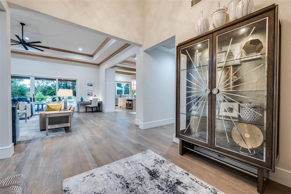 HIDDEN CREEKS POINTE - Residential