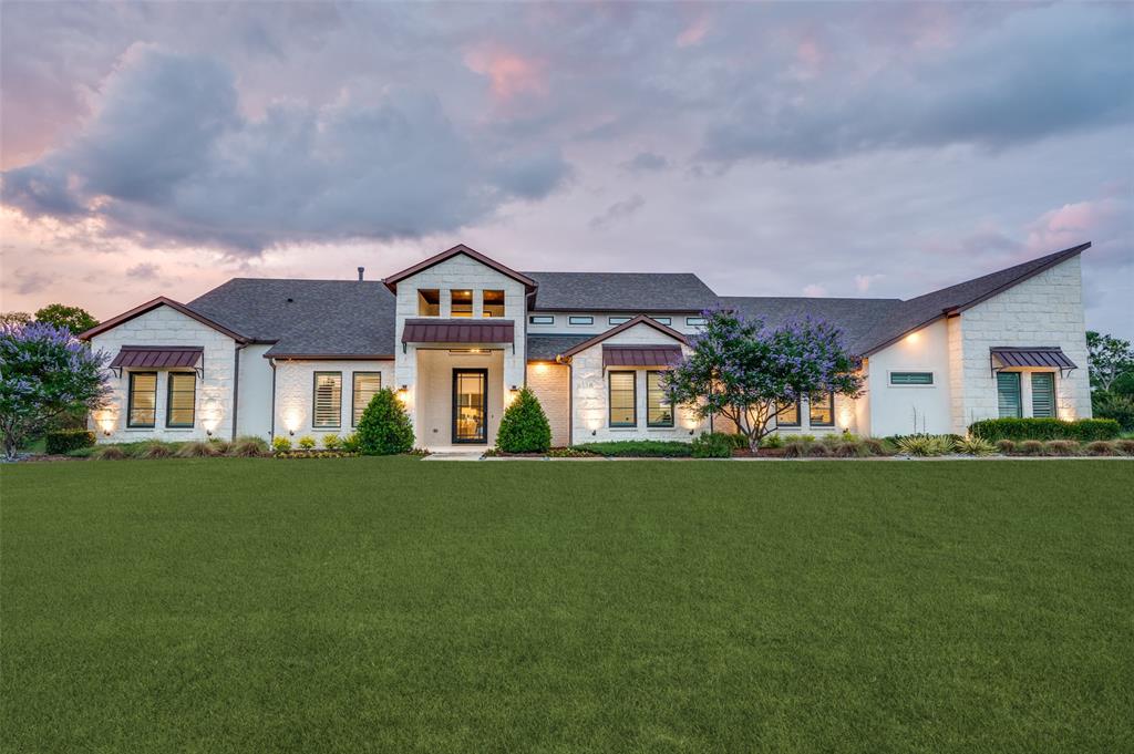 2110 HONEY Lane