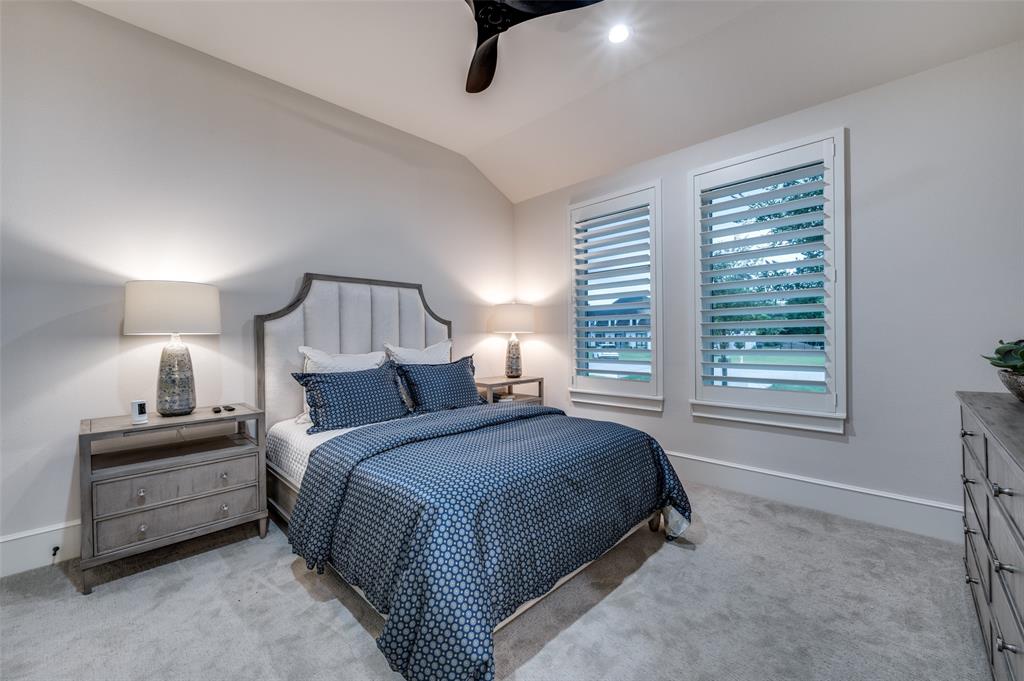 HIDDEN CREEKS POINTE - Residential