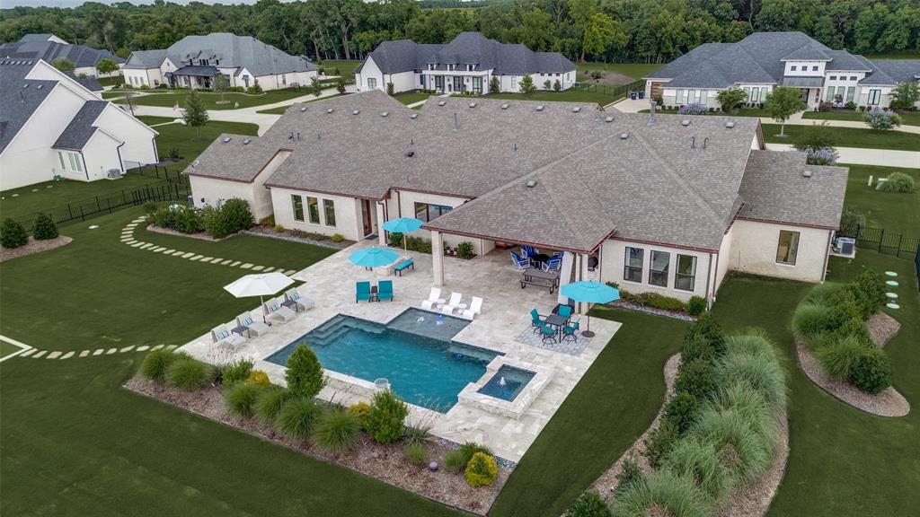 2110 HONEY Lane