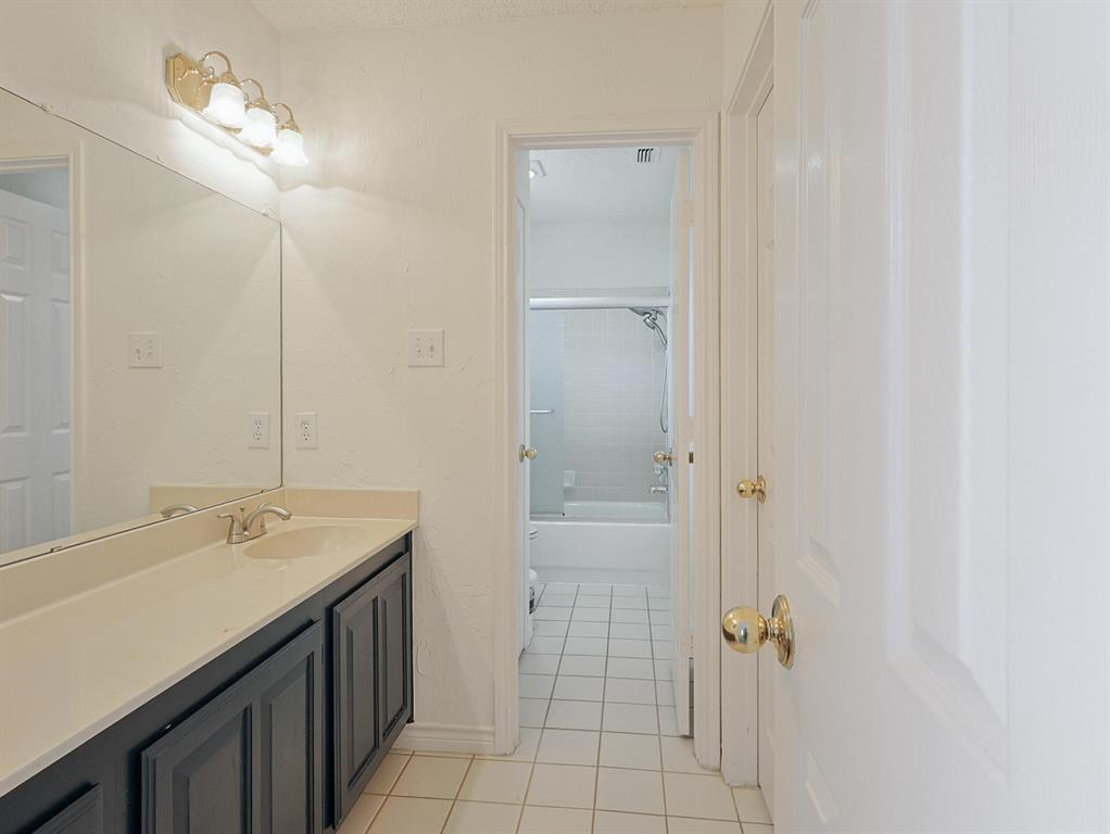 Shadow Woods Estates - Residential Lease