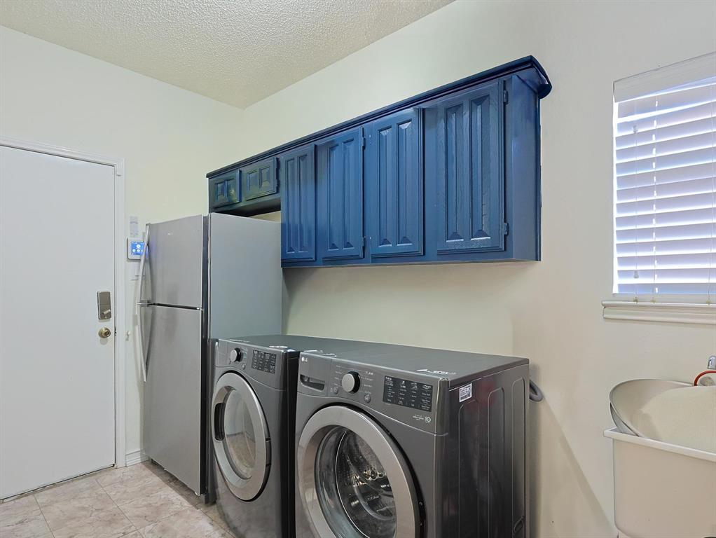 Shadow Woods Estates - Residential Lease