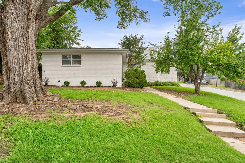 3313 Bilglade Road
