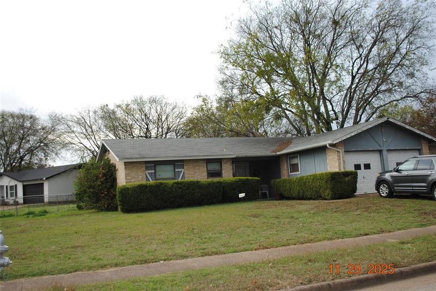 Located on the corner of Cul de sac giving extra space for lot.  Older home that appears to be ready for a update for investors.  3 bedrooms plus a room in garage space about 10x10 with heat ac duct used for an office. Open floor plan. Nice French doors with blinds open to back yard.  About 5-6 years ago a tree fell on south end of home and insurance replaced that section including roof framing.  There are some cracks in sheetrock but buyer inspection will need to see if that is old damage not repaired or foundation.  Foundation feels level.  Central h ac was replaced 3-4 years ago. Vinyl flooring in house.  Original kitchen cabinets, block appliances.  Owner will consider all serious buyers with reasonable offers.  He is not aware of any major repairs needed to home except as noted. No blind offers will be considered.  Owner is selling to go to retirement home.