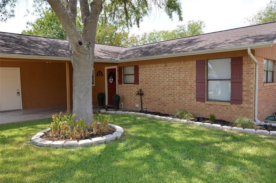 Investors! Homeowners! Unit 220B, a furnished turn key Texas Getaway, has been a successful Air B&B for the past year with Unit 220A recently becoming available to rent as well.  Located 3 miles from I-35 and seven miles form ever growing Seguin. Quiet neighborhood, Appliances remain, large back yard with storage building, and outdoor seating. Great price! Call today, it won't stay on the market long! Some furnishing will be removed (family heirlooms).
Excludes: Some family heirlooms.