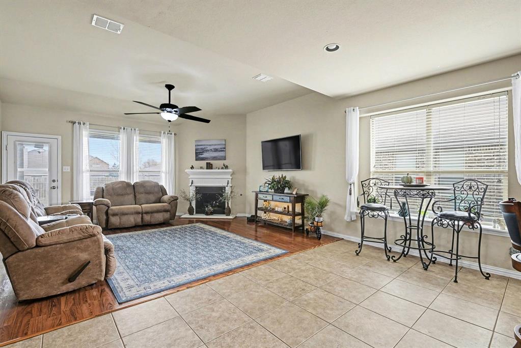 Sendera Ranch - Residential