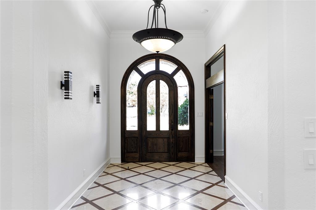 422 Mustang Drive