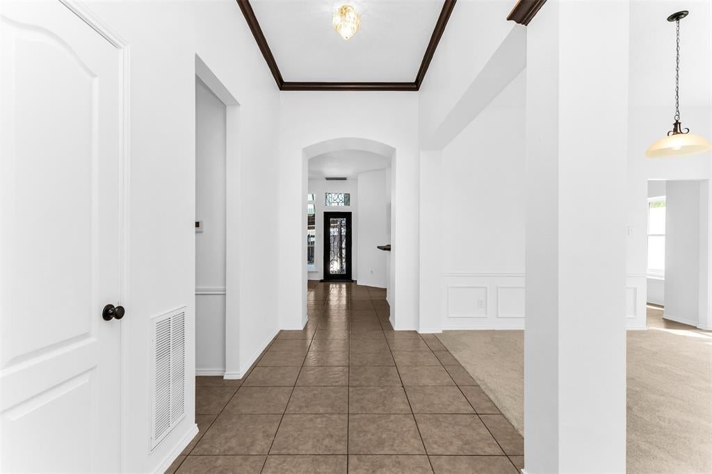 11404 Amber Valley Drive